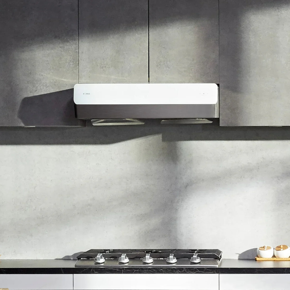 Should Your Range Hood Be Wider Than Your Cooktop?